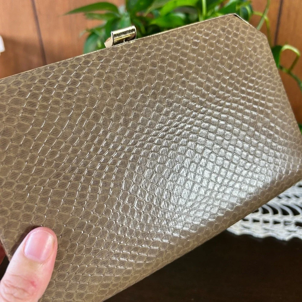 Vintage Faux Snakeskin‎ Box Clutch Bag Taupe Brown Gold Tone Evening Purse
